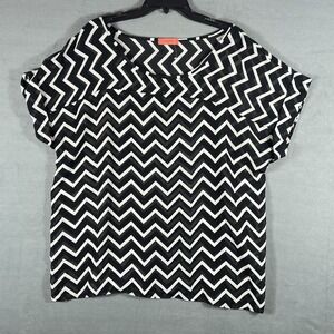 Spoiled Women's Plus Size 2X Black White Chevron Print Sheer Tunic Blouse Top